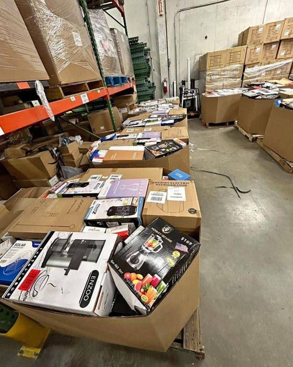 Amazon Electronics Pallet