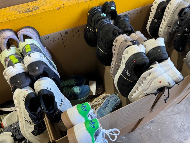 Athletic Shoes Wholesale TGT Truckload