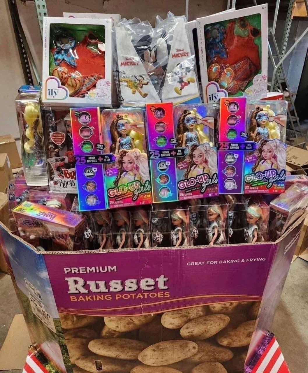 General Toys Pallet