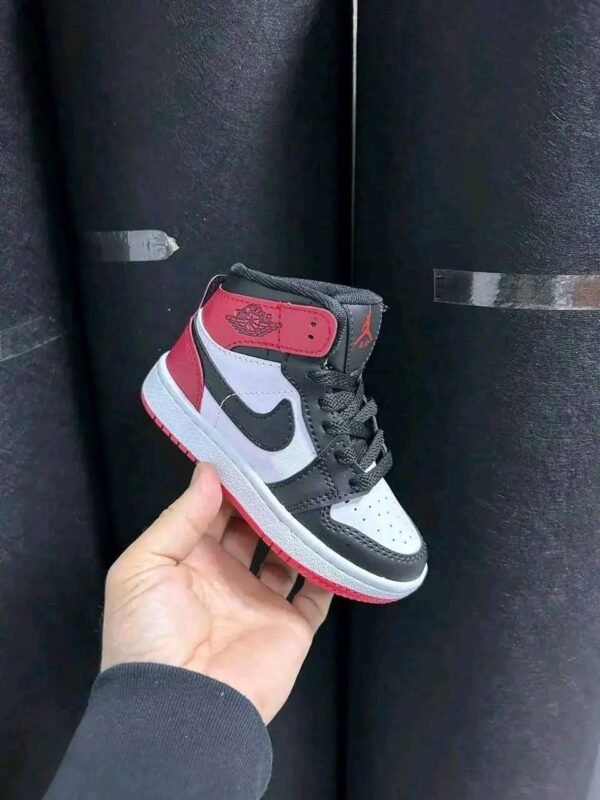 Kids Nike Shoes Pallet - Image 3