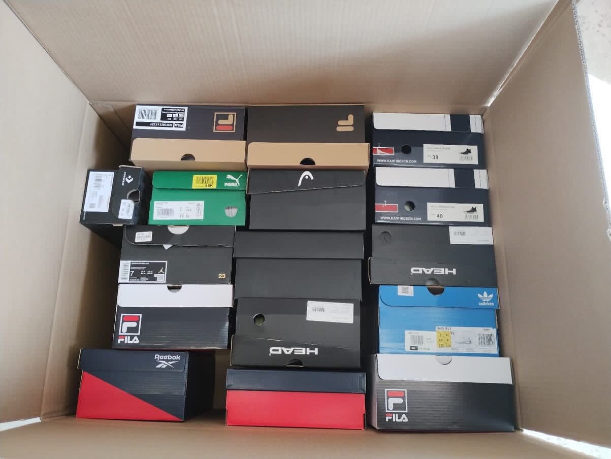 Men’s Shoes Pallets