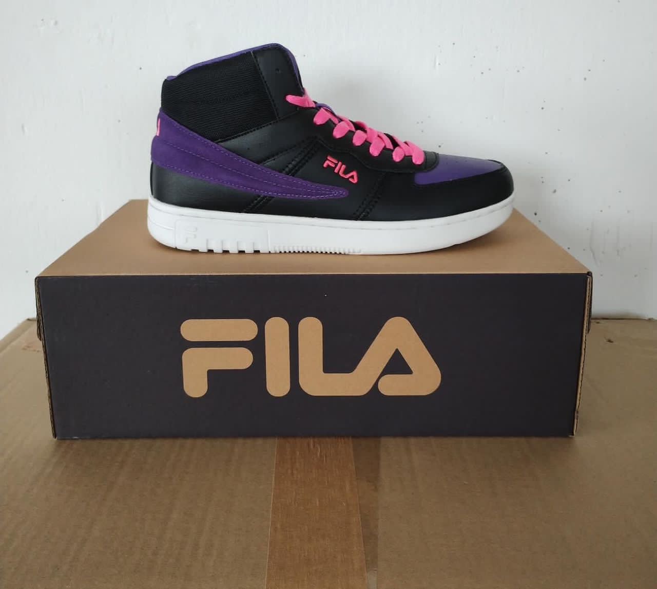 Men’s Shoes Pallets - Image 16