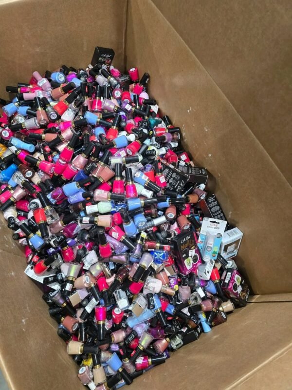 Name Brand Makeup (Polish Load Pallet) - Image 12