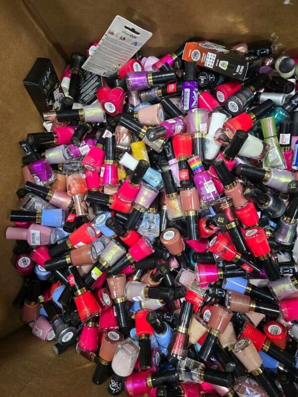 Name Brand Makeup (Polish Load Pallet) - Image 9