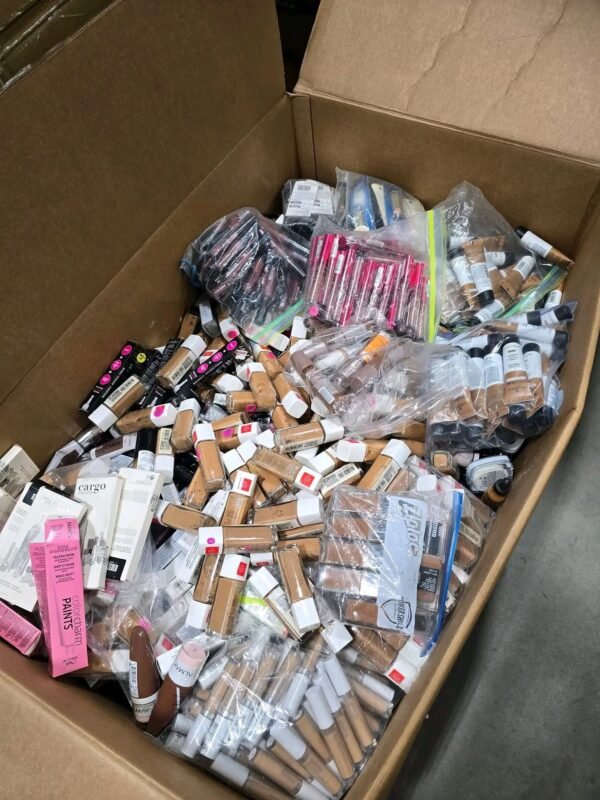 Name Brand Makeup (Polish Load Pallet) - Image 8