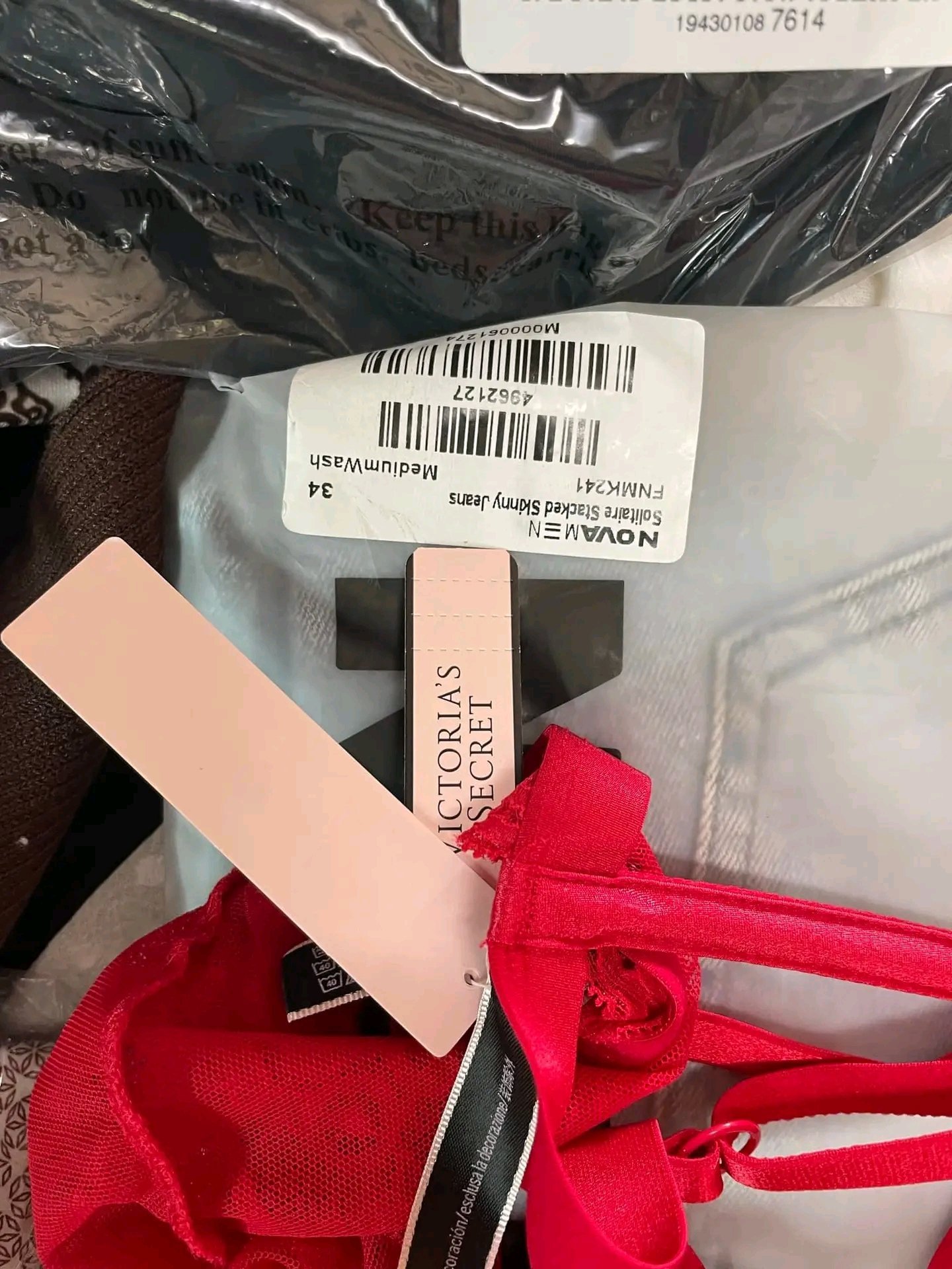 Women Apparels Pallet - Image 9
