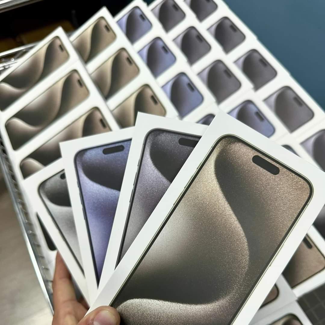 iPhone 15 Pro Max Pallet - Image 3